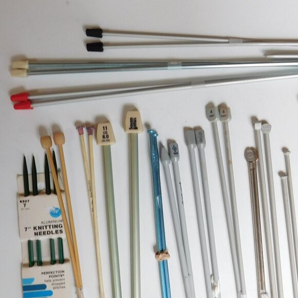 Huge Lot Vintage Knitting Needles - Susan Bates Boyes  Metal Plastic Multi Sizes - Picture 4 of 10